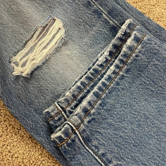 Levi's® Premium 501® ORIGINAL FIT WOMEN'S JEANS Athens Crown - Medium Wash - Picture 9 of 13